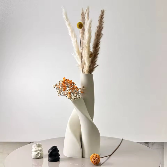 Modern Sculptural Decorative Vase Set – Minimalist Home Décor Accent for Living Room & Kitchen